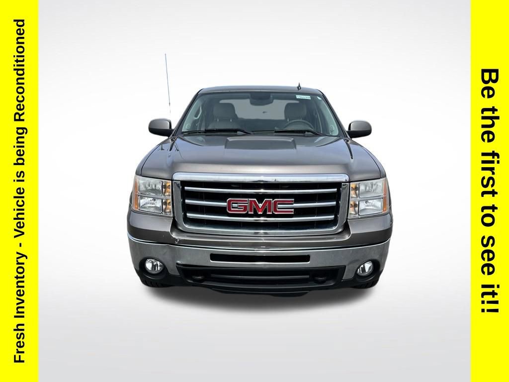 Used 2013 GMC Sierra 1500 SLT w/ SLT Convenience Package AWD/4WD image 8