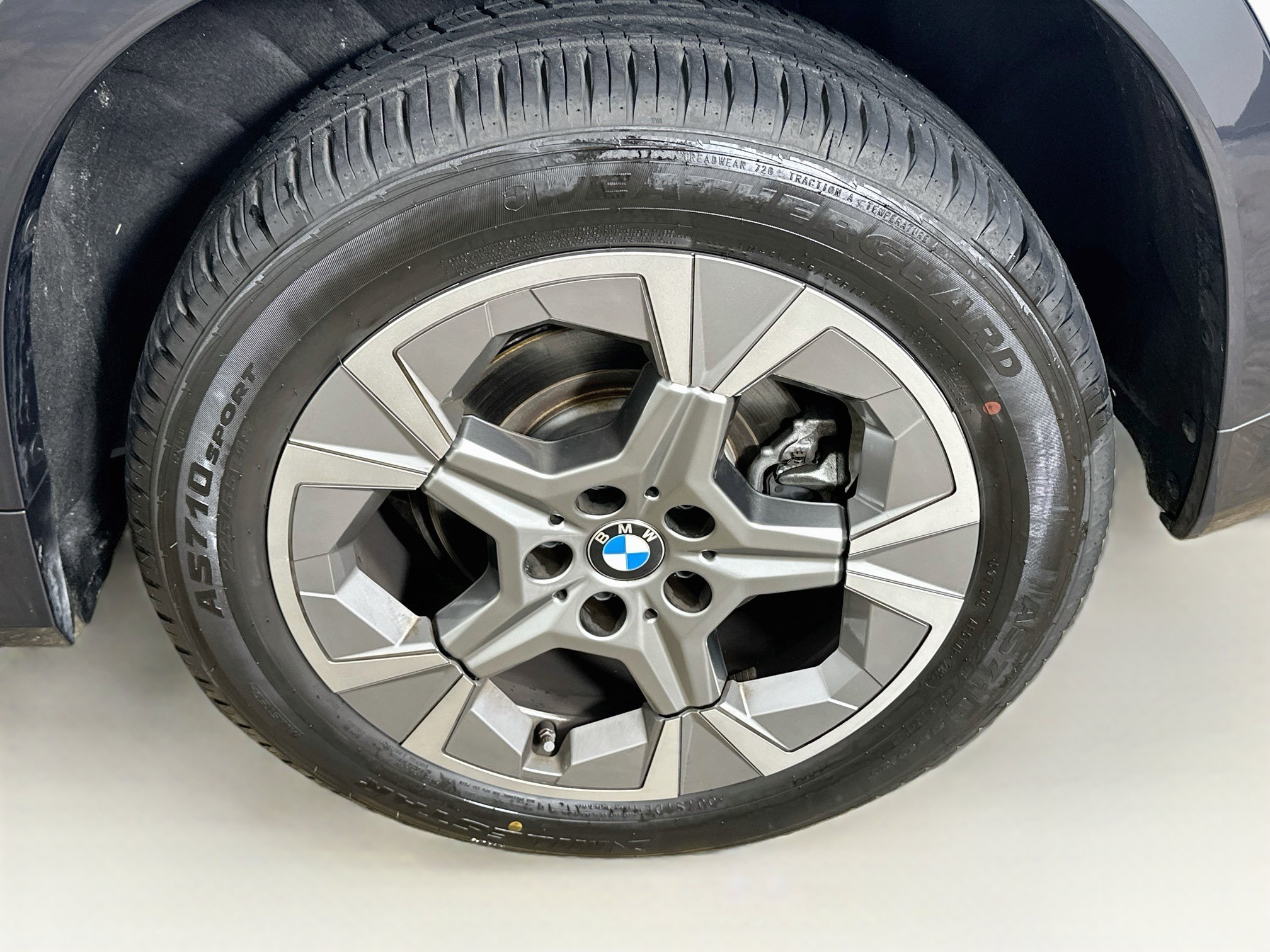Used 2026 BMW X1 xDrive28i AWD/4WD image 11