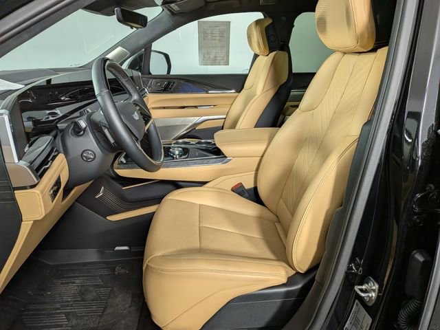 New 2025 Cadillac Escalade IQ Luxury 2 AWD/4WD image 17