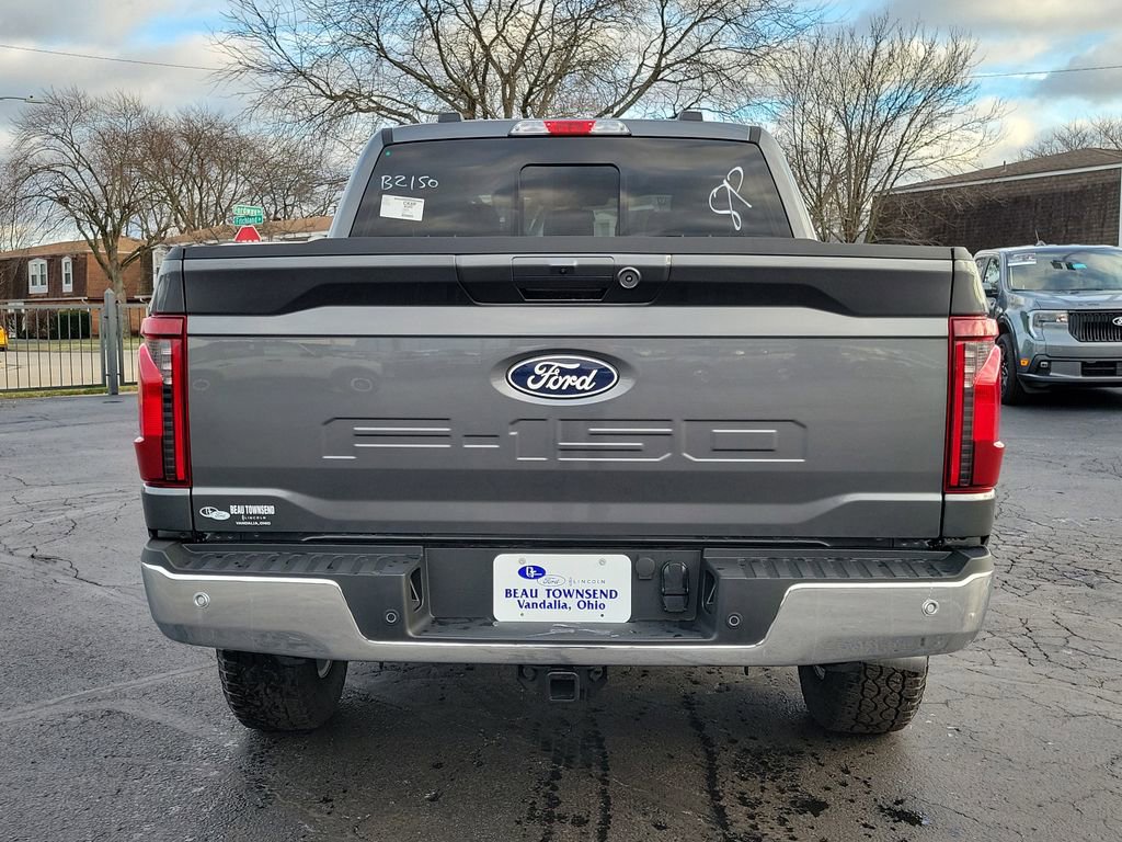 New 2026 Ford F150 XLT w/ Equipment Group 302A MID image 5