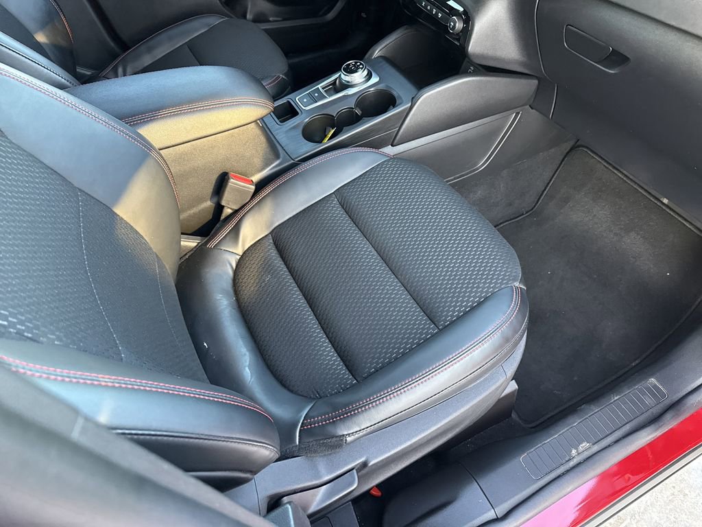 Used 2025 Ford Escape ST-Line w/ Tech Pack #1 image 12