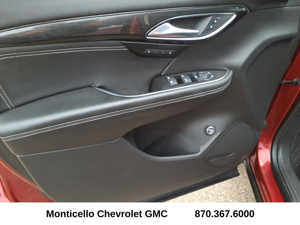 Used 2021 Buick Envision Essence image 11