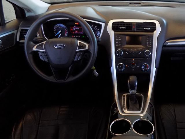 Used 2013 Ford Fusion SE FWD image 16