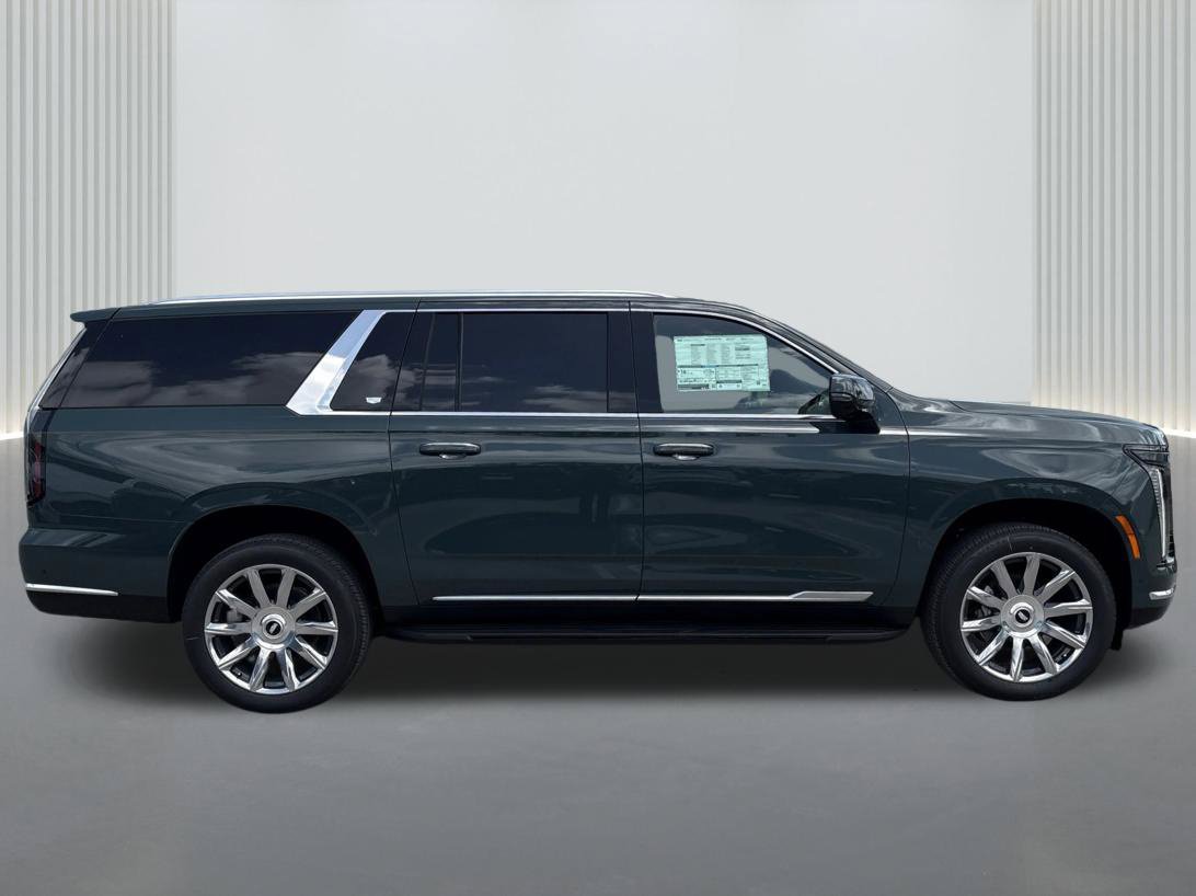 New 2026 Cadillac Escalade ESV 4WD image 4