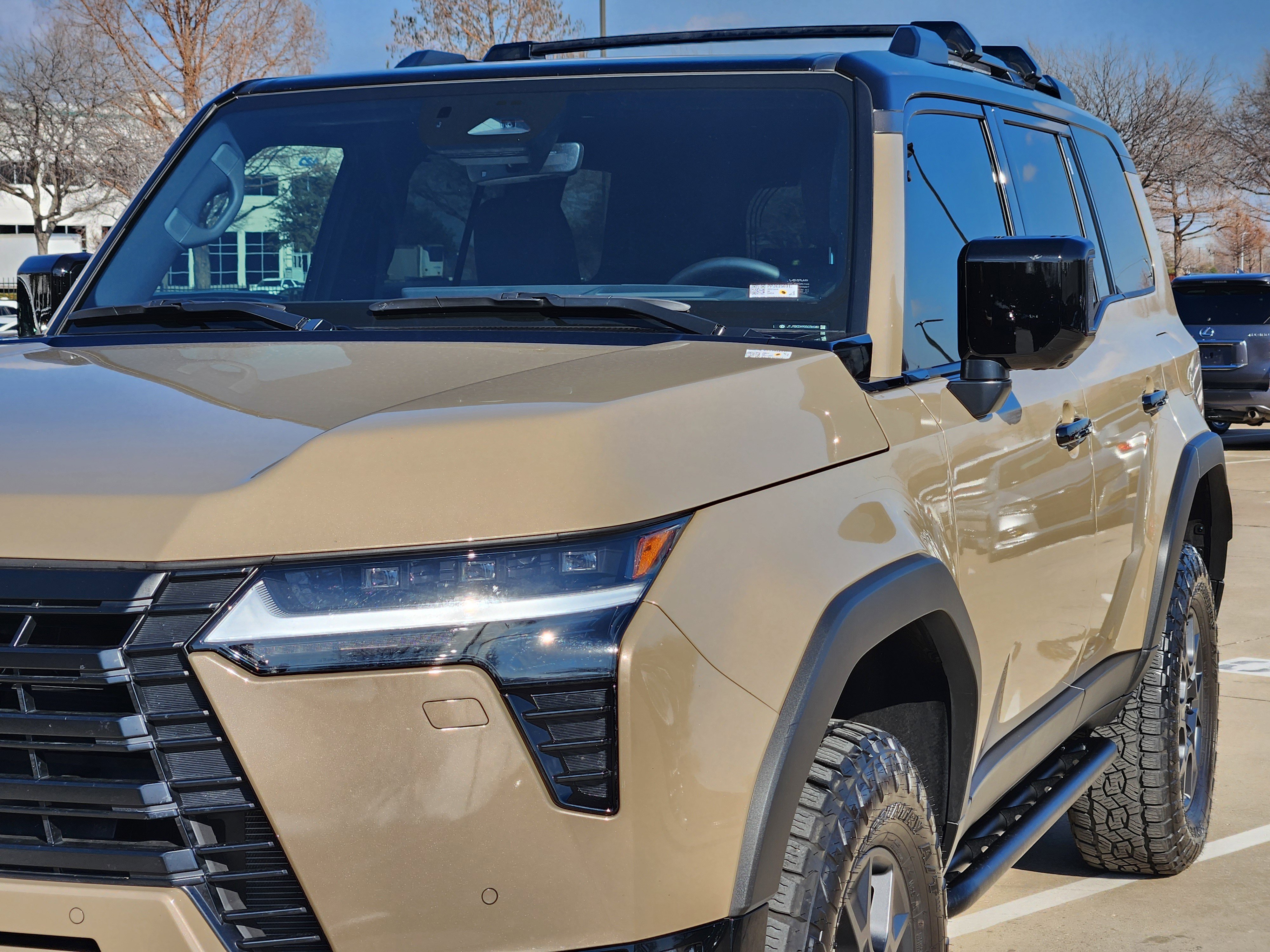 Used 2025 Lexus GX 550 image 9