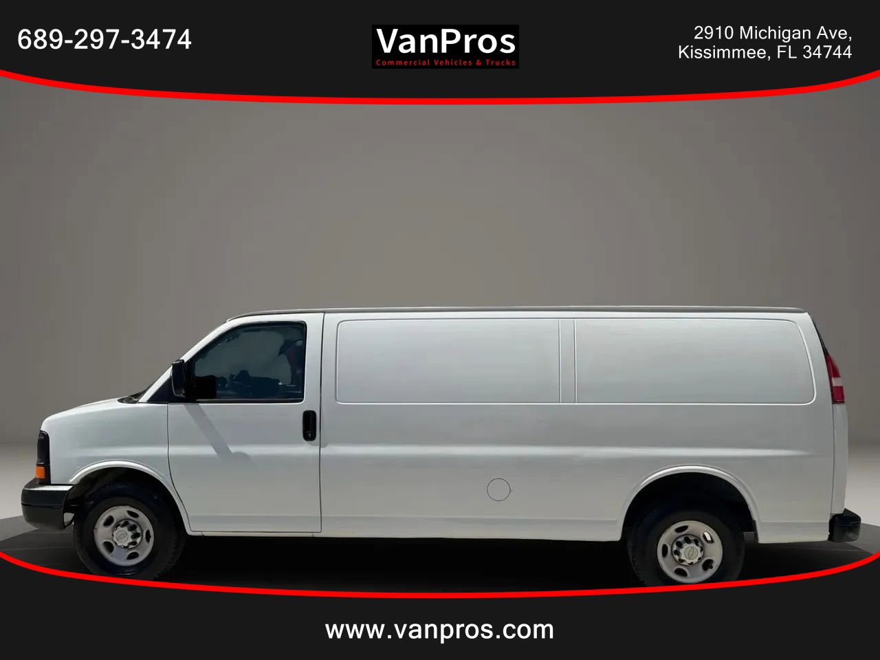 Used 2012 Chevrolet Express 3500 Extended image 2