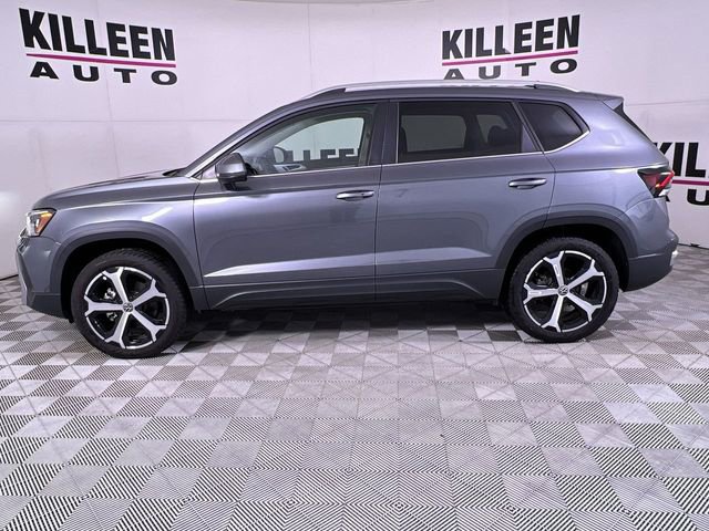 Used 2025 Volkswagen Taos SEL image 4