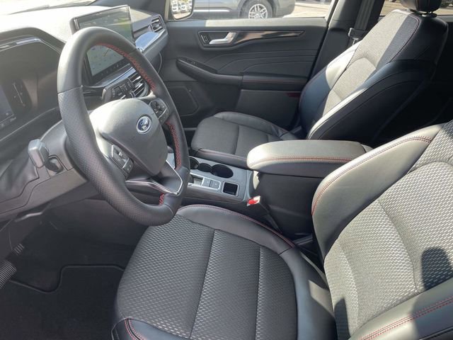 New 2026 Ford Escape ST-Line w/ Tech Pack #1 image 8