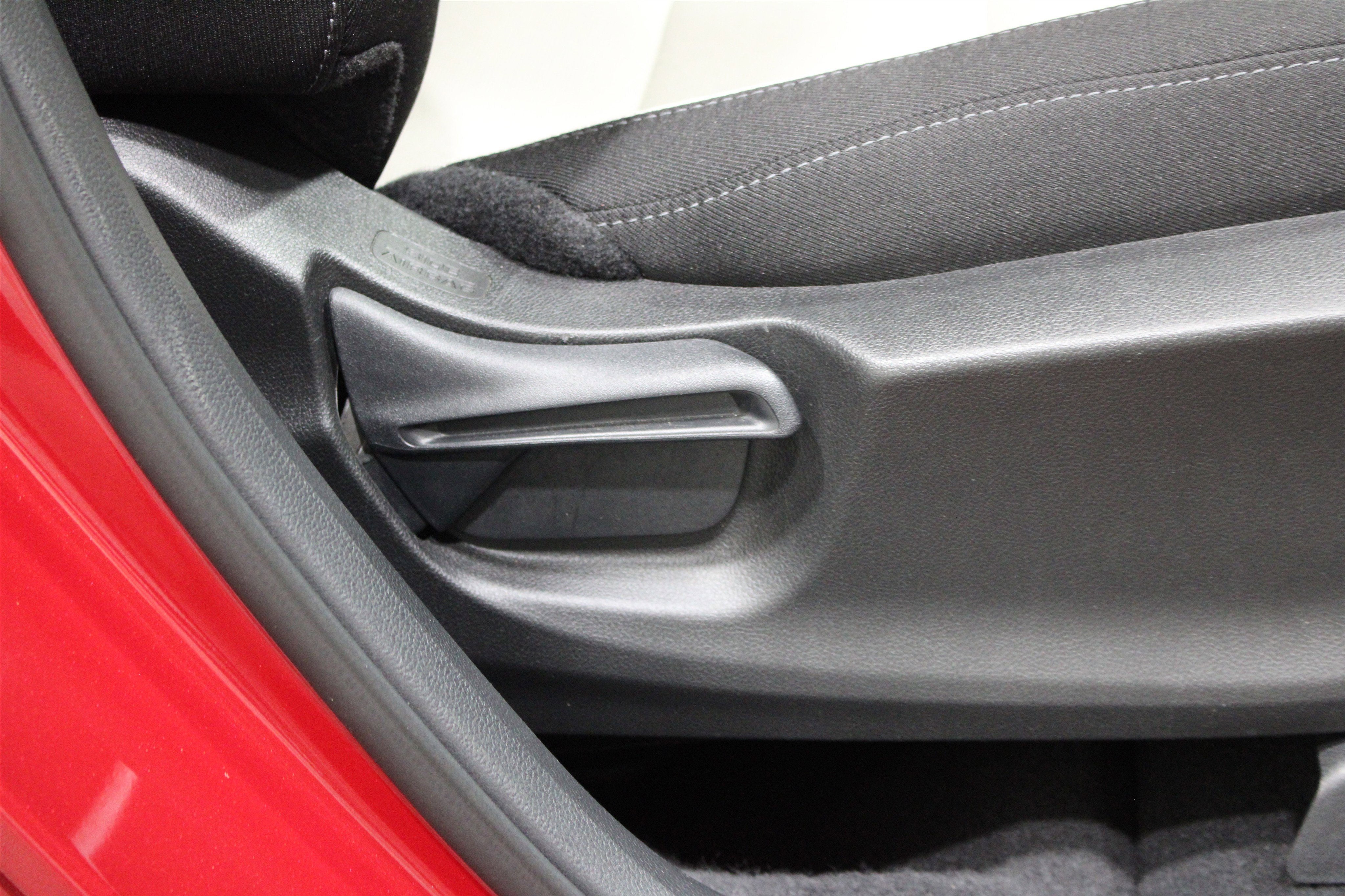 Used 2025 Honda CR-V EX image 24