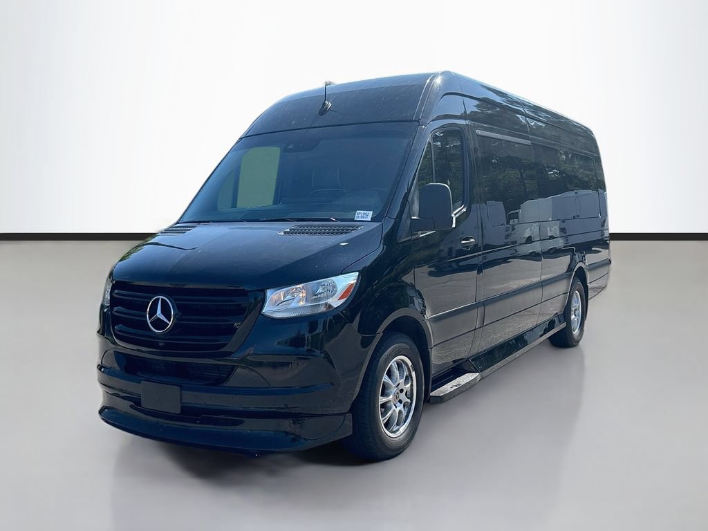 Used 2022 Mercedes-Benz Sprinter 3500 image 7
