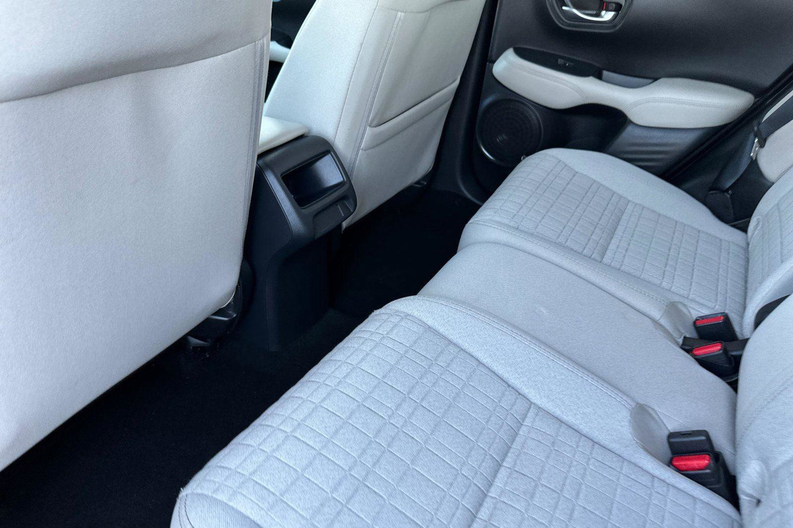 Certified 2025 Honda HR-V LX image 11