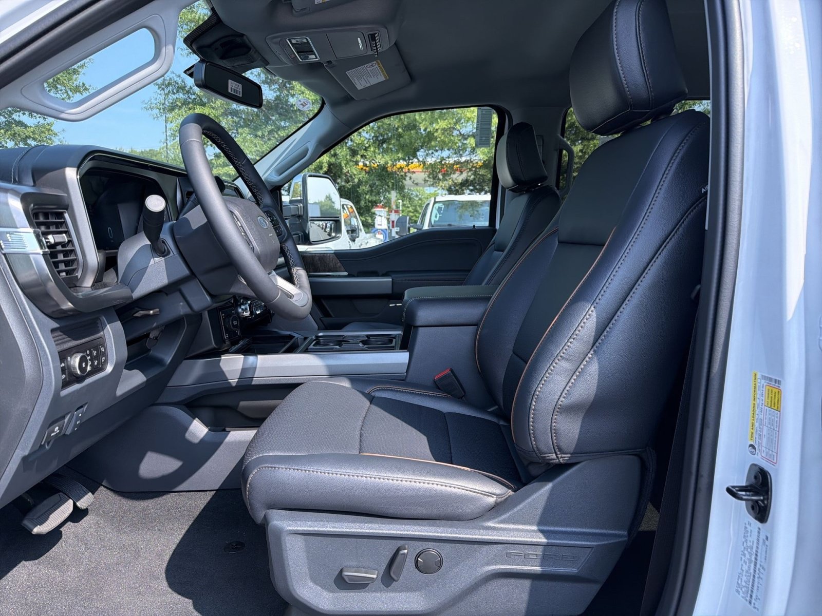 New 2026 Ford F250 Lariat w/ Chrome Package AWD/4WD image 23