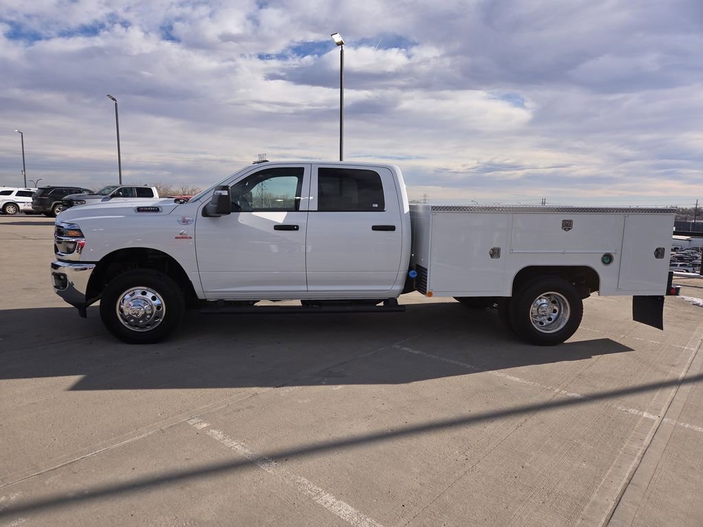 New 2026 RAM 3500 Tradesman w/ Chrome Appearance Group AWD/4WD image 4