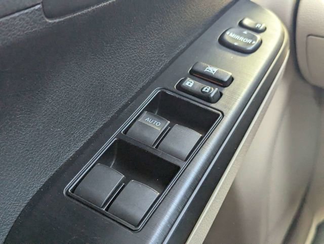 Used 2012 Toyota Camry LE image 20