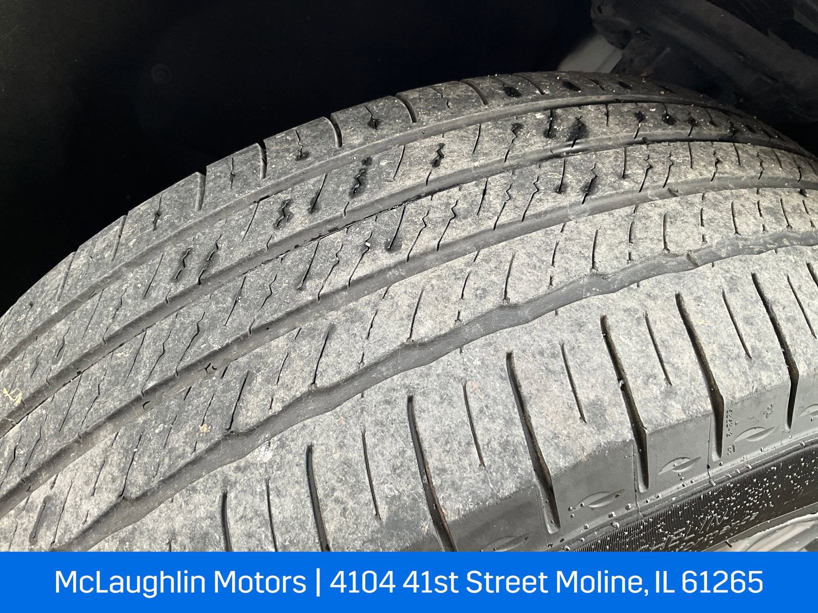 Certified 2022 Cadillac XT5 Premium Luxury w/ LPO, Floor Liner Package image 36