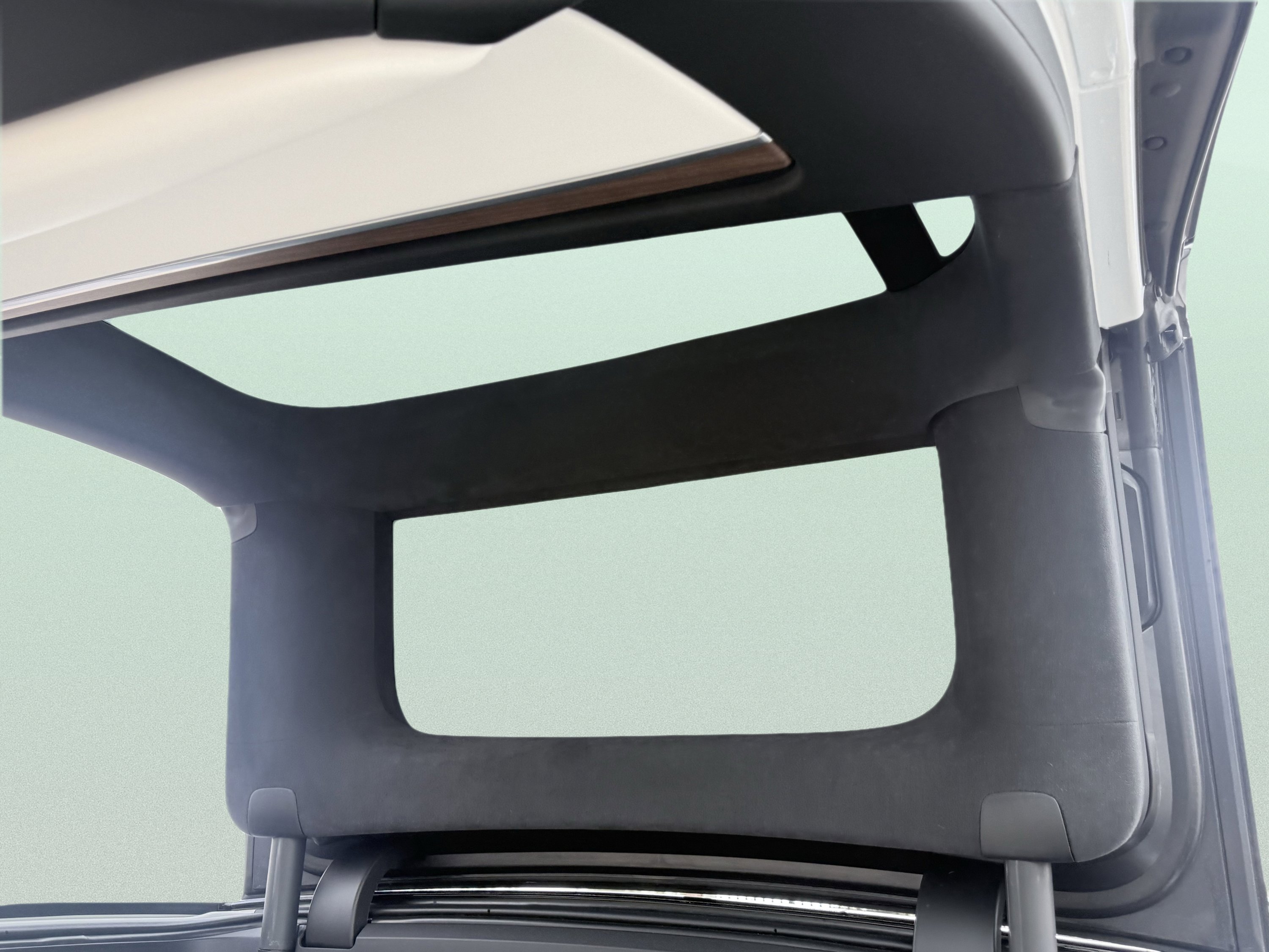 Used 2025 Tesla Model X Long Range image 31