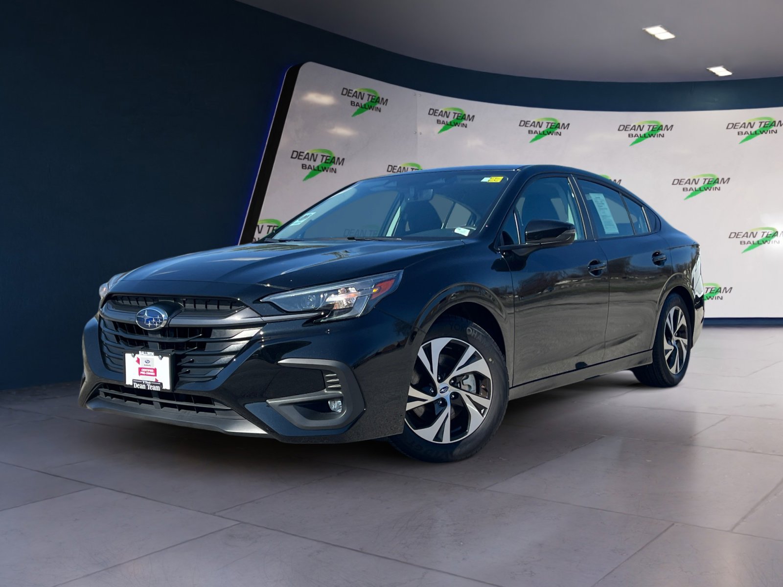 Certified 2025 Subaru Legacy Premium w/ Popular Package #1A AWD/4WD image 3