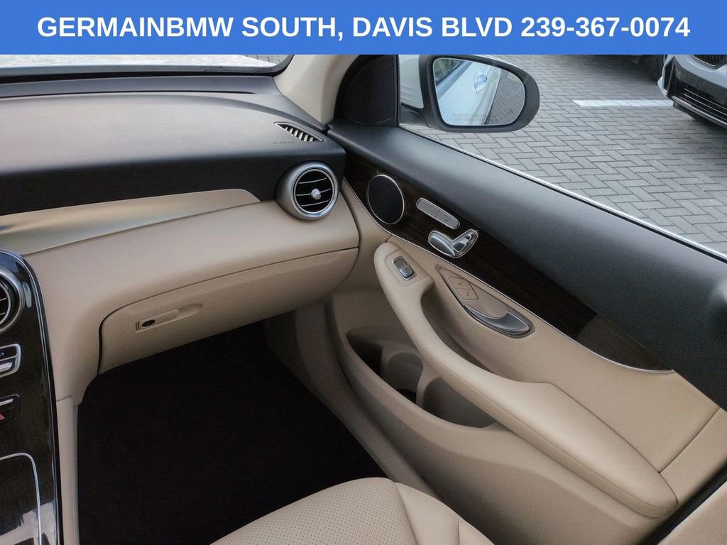 Used 2022 Mercedes-Benz GLC 300 image 18