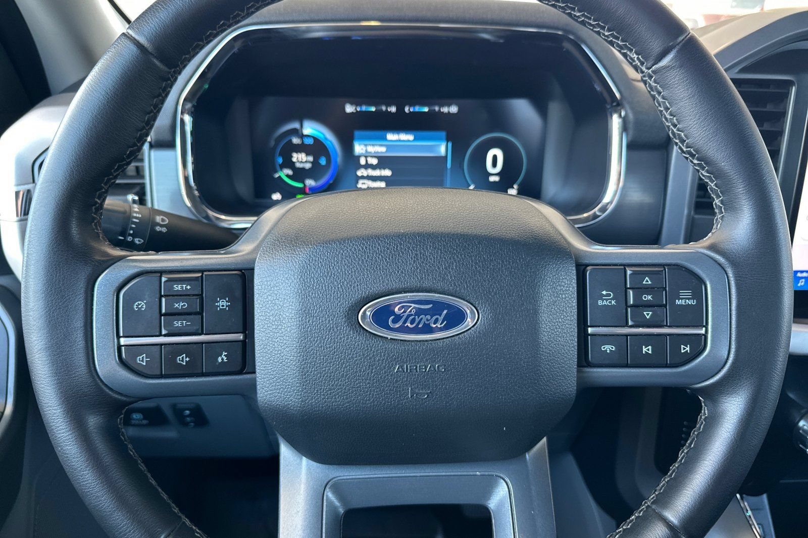 Used 2023 Ford F150 Lightning XLT AWD/4WD image 22