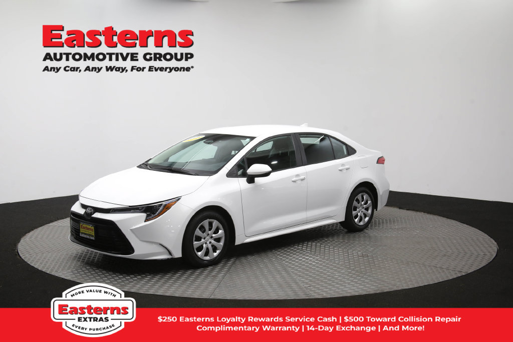 Used 2026 Toyota Corolla LE FWD image 56