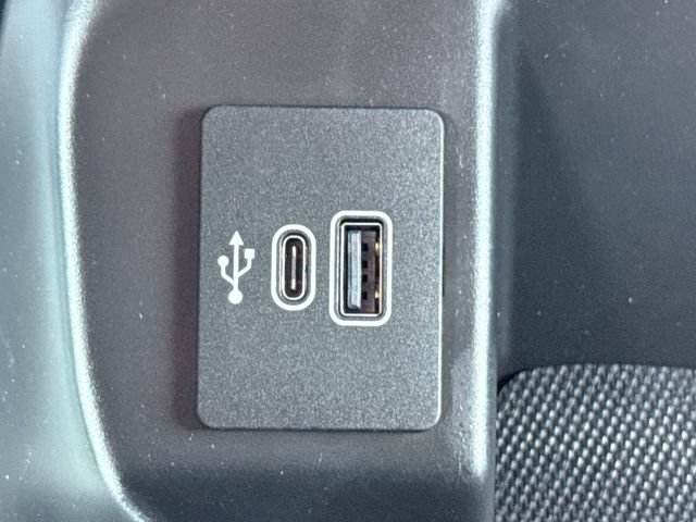 Used 2026 Ford F150 XLT w/ XLT Black Appearance Package RWD image 34