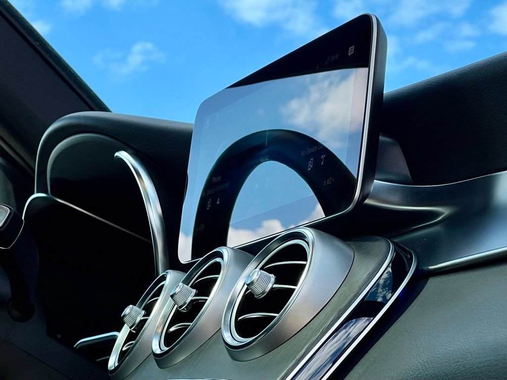 Certified 2022 Mercedes-Benz GLC 300 4MATIC image 9