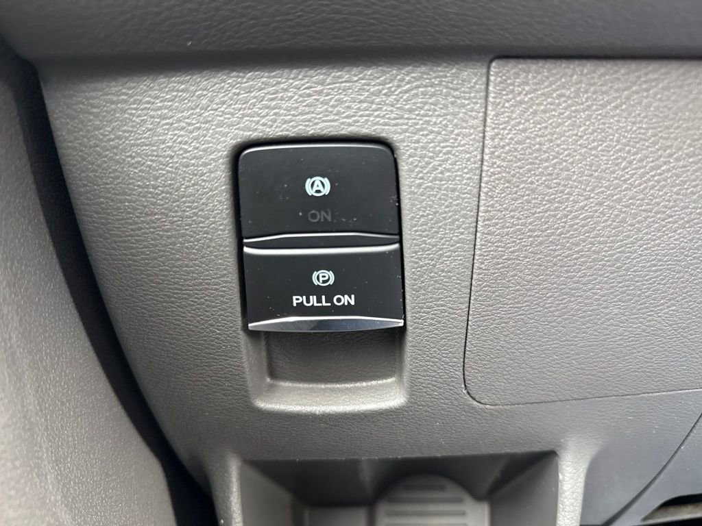 Used 2021 Ford Transit 350 XLT image 29