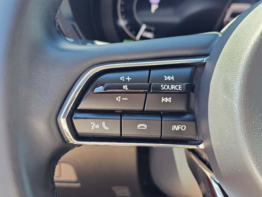 Certified 2024 MAZDA CX-90 Plug-In Hybrid w/ Preferred AWD/4WD image 39