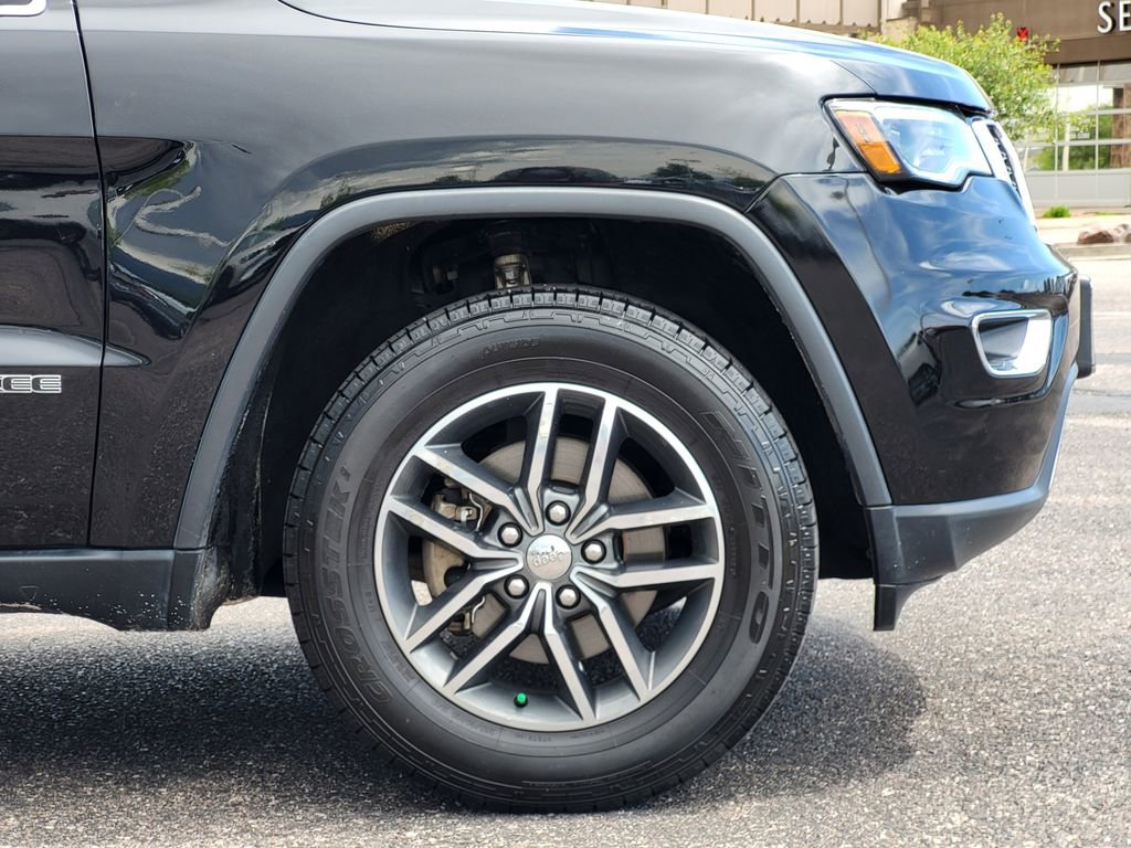 Used 2017 Jeep Grand Cherokee Limited w/ Luxury Group II AWD/4WD image 29