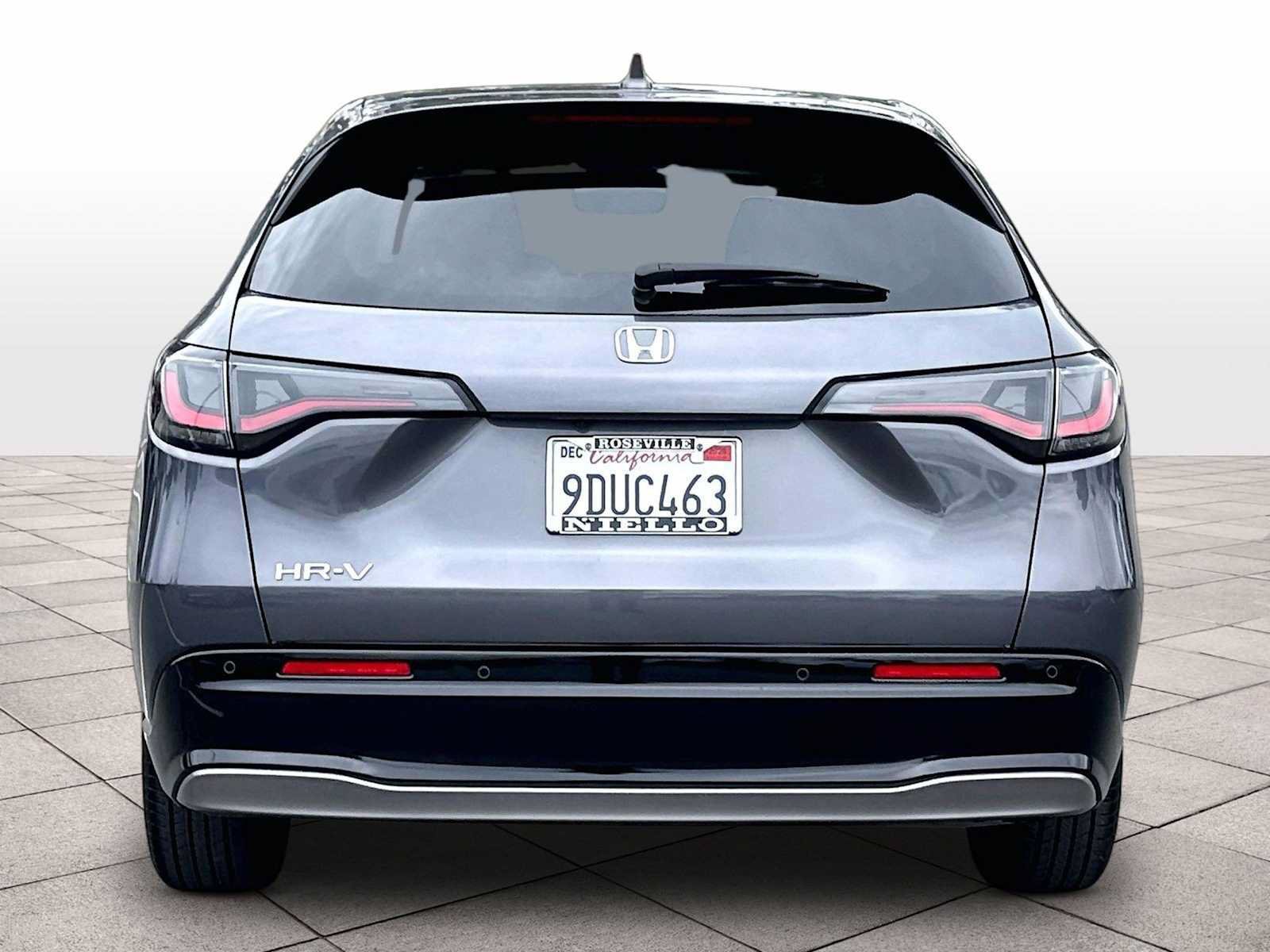 Used 2023 Honda HR-V EX-L image 7