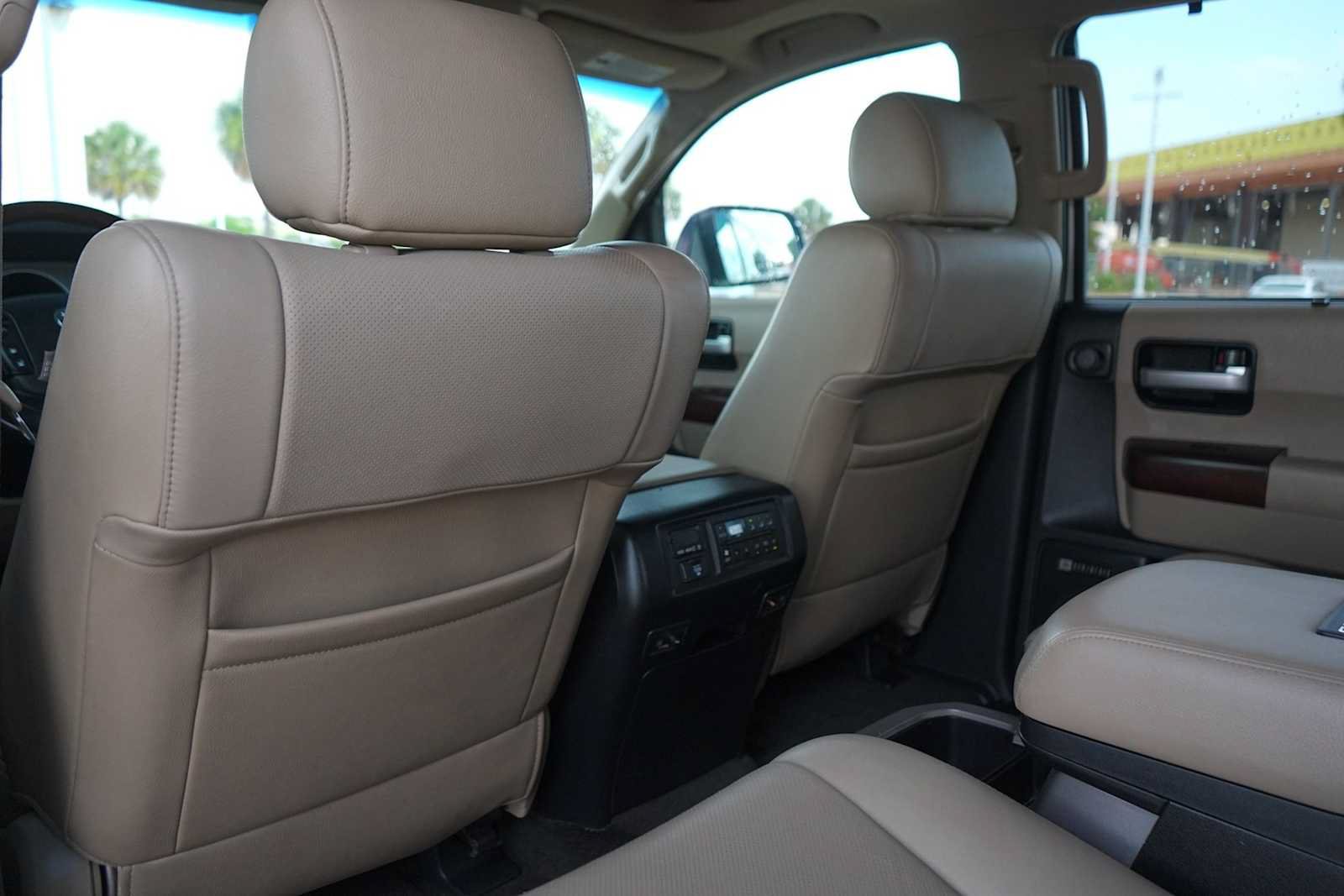 Used 2013 Toyota Sequoia Platinum RWD image 13