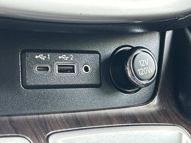 Used 2020 Nissan Murano Platinum w/ Cargo Package FWD image 36