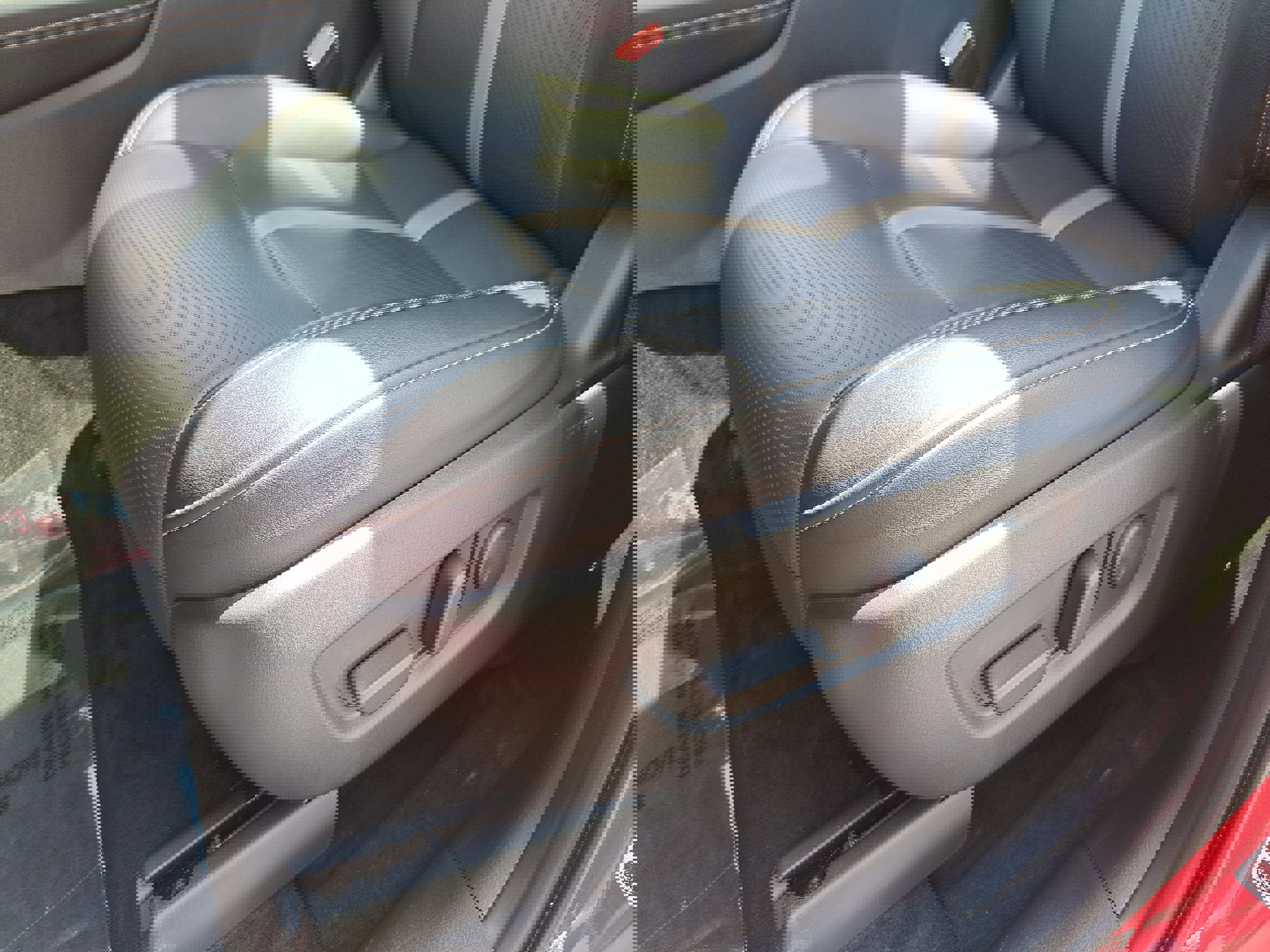 Used 2025 MAZDA CX-70 3.3 Turbo S w/ Premium Package image 27