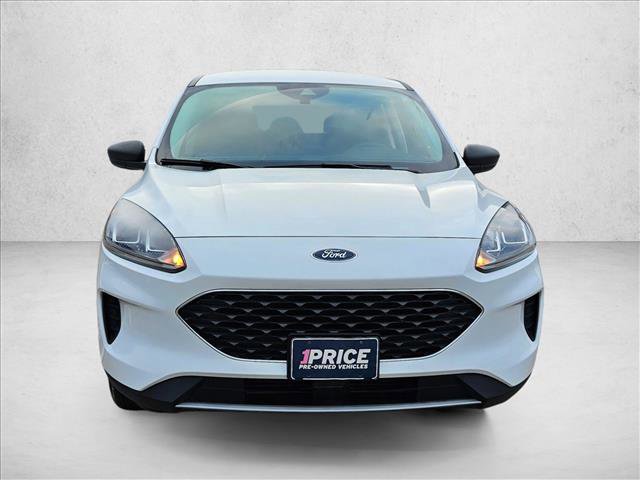 Certified 2022 Ford Escape SE image 2