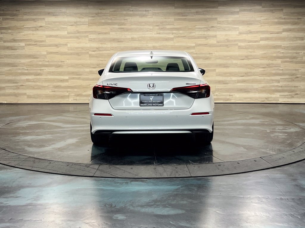 Used 2024 Honda Civic Touring image 18