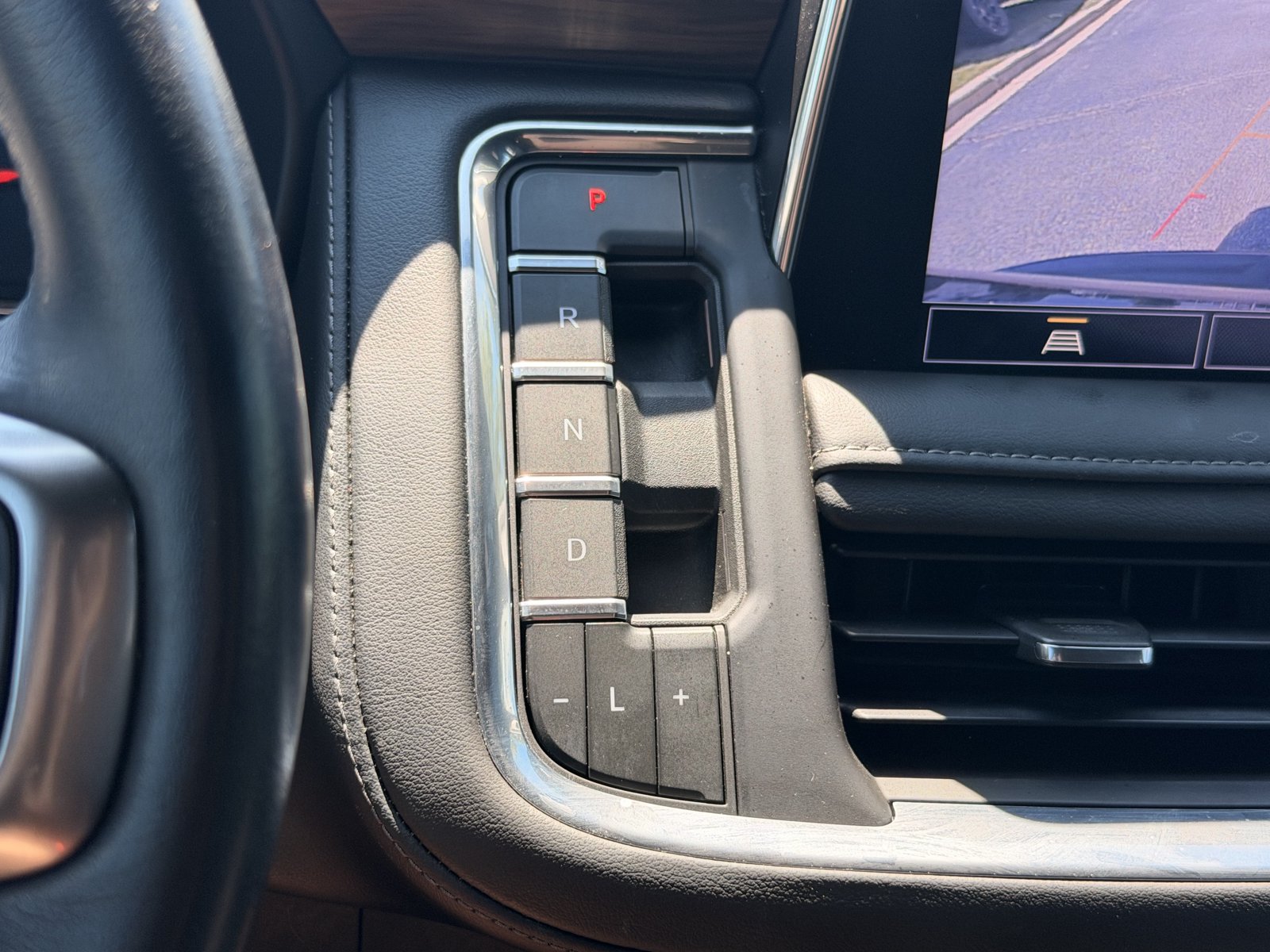 Used 2021 Chevrolet Tahoe LT RWD image 34