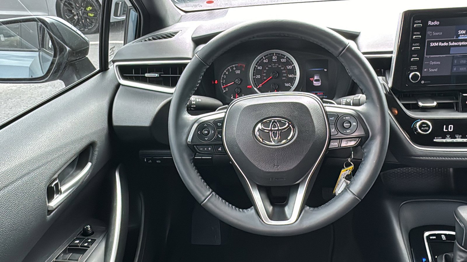 Used 2021 Toyota Corolla SE FWD image 28