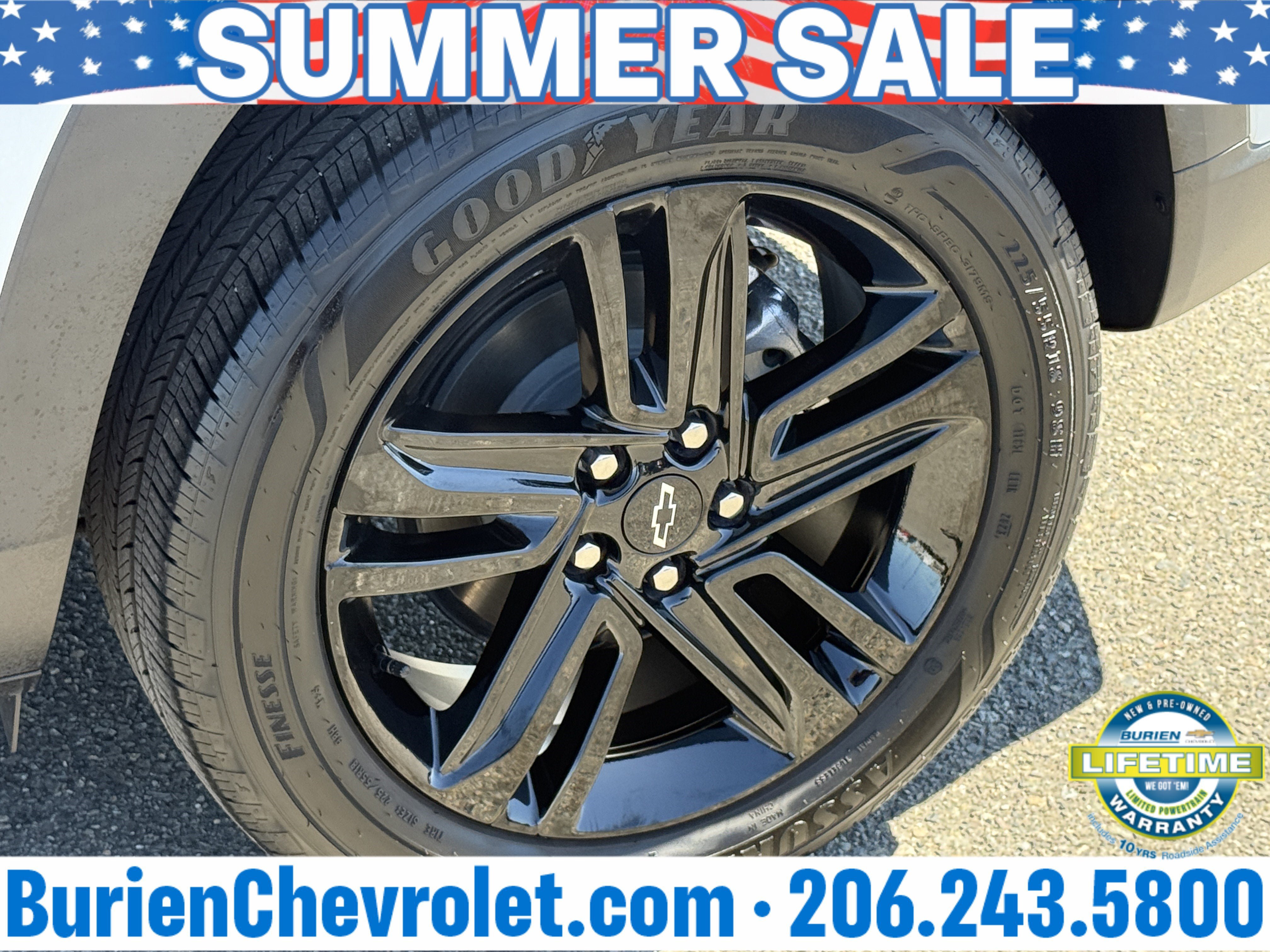 Used 2024 Chevrolet Trax ACTIV w/ Sunroof Package FWD image 29