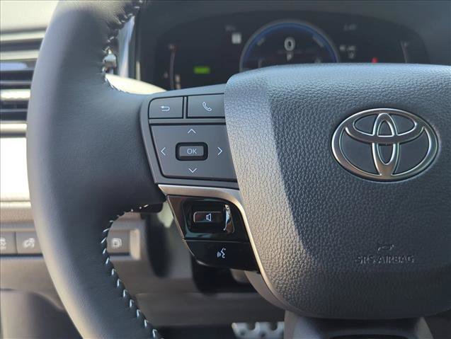 Certified 2026 Toyota Camry SE w/ Convenience Package FWD image 14