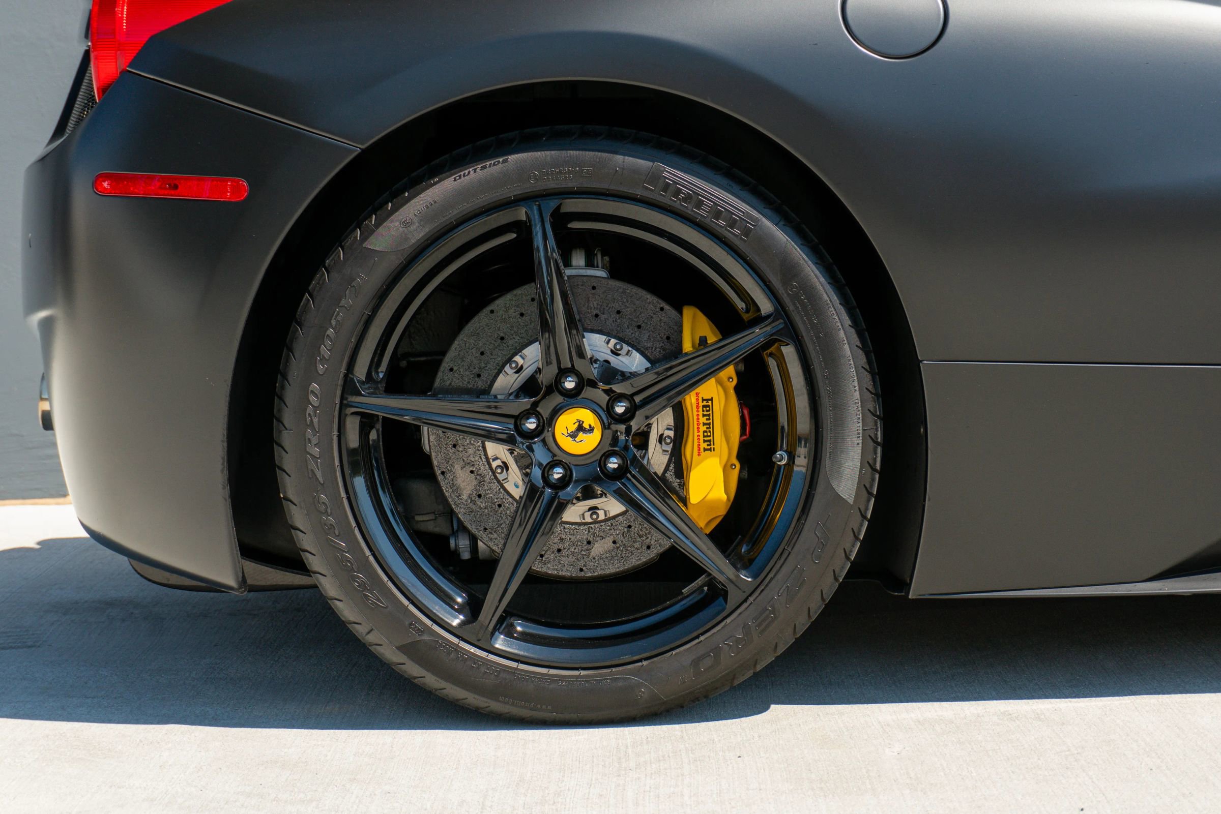 Used 2012 Ferrari 458 Italia Coupe image 33
