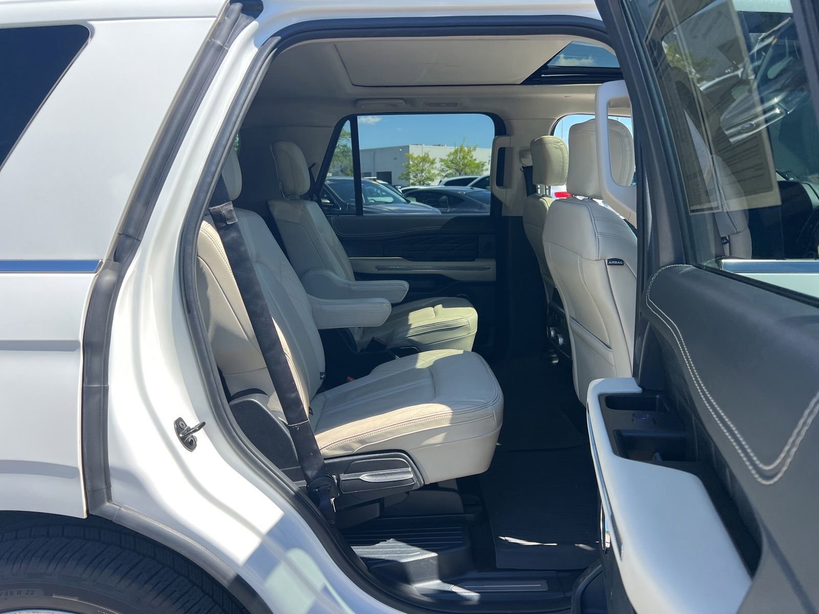 Used 2020 Ford Expedition Platinum AWD/4WD image 41