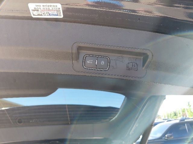 Used 2022 Ford Explorer XLT AWD/4WD image 33
