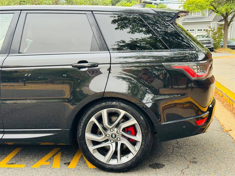 Used 2019 Land Rover Range Rover Sport HSE Dynamic image 11