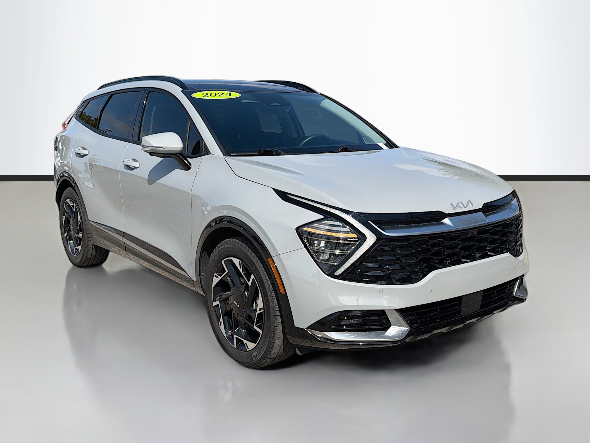 Used 2024 Kia Sportage SX