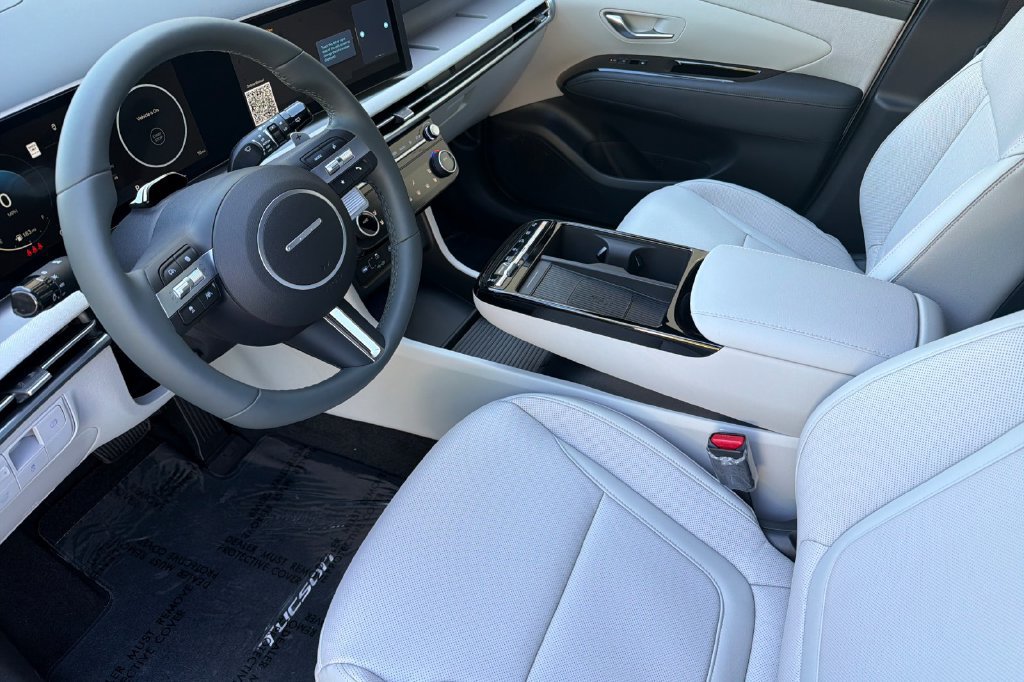 New 2026 Hyundai Tucson Limited AWD/4WD image 7