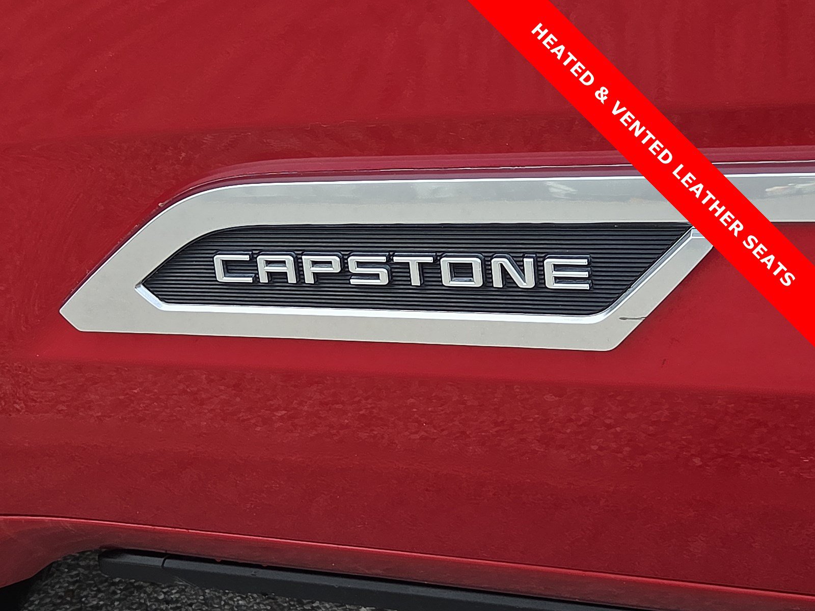 Used 2023 Toyota Sequoia Capstone AWD/4WD image 8