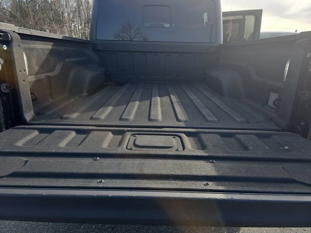 Used 2021 Jeep Gladiator Willys image 12