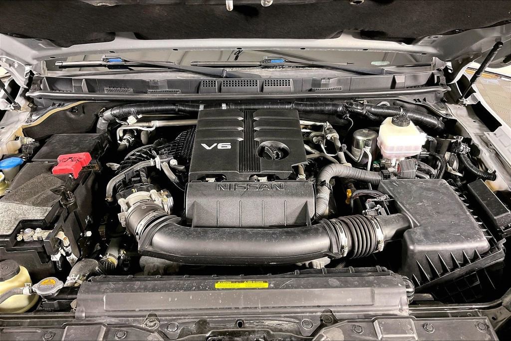 Used 2023 Nissan Frontier Pro-X w/ Technology Package image 13