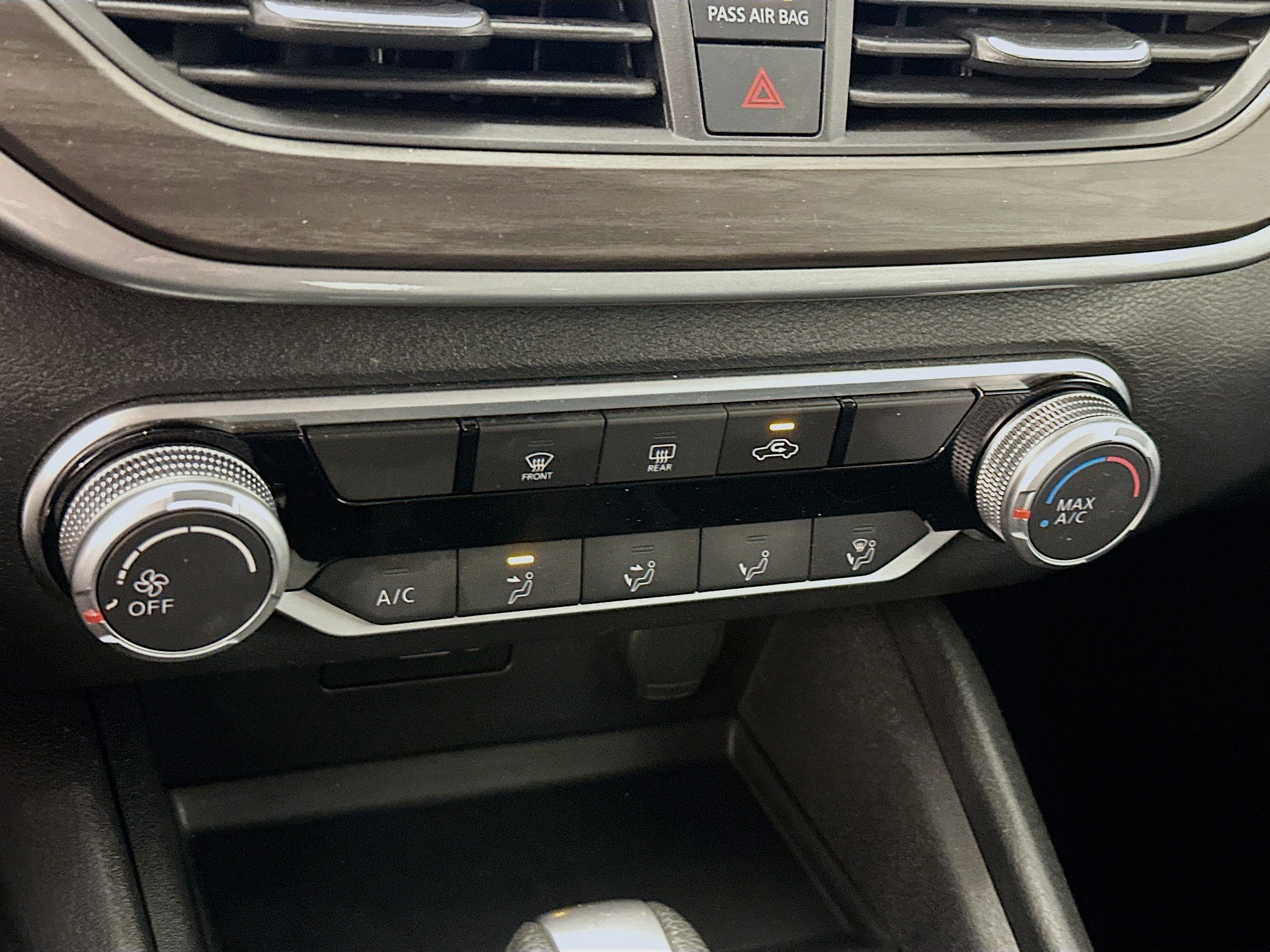 Used 2025 Nissan Altima 2.5 SV image 23