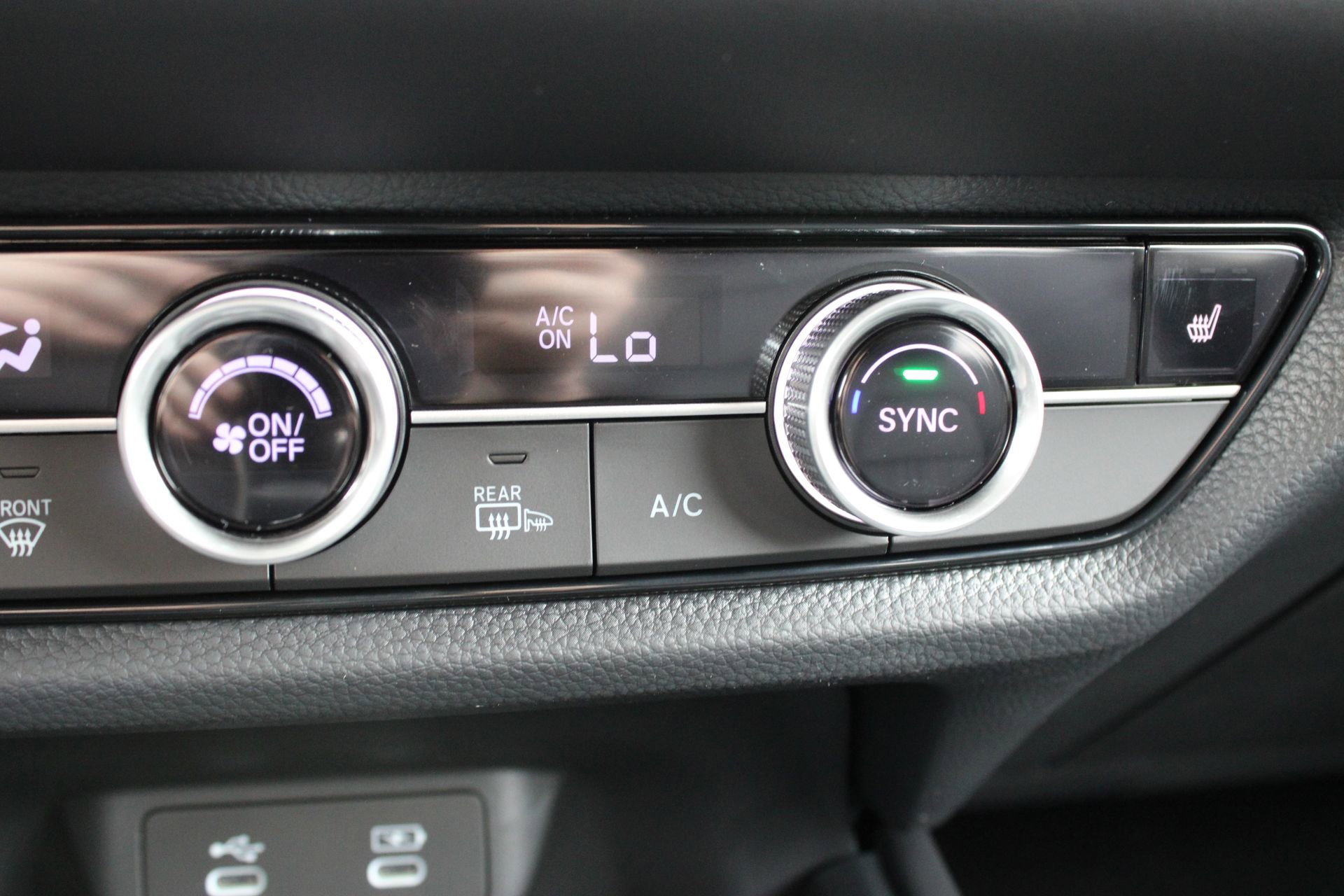 New 2026 Honda HR-V EX-L image 39